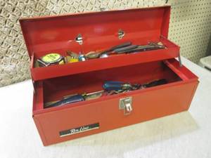 lot 169 image: (RMWS) 19 Rem Line Metal Tool Box ...