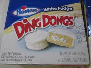 lot 242 image: (B-1) 3 Boxes of Hostess White Fudg...