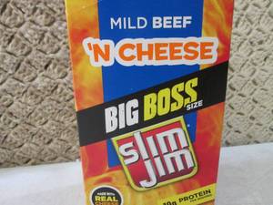 lot 284 image: (B-3) Box of 18 Big Boss Slim Jim M...