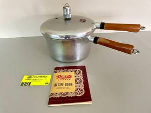 lot 89 image: Presto National Vintage Pressure Cooker 