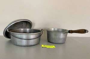 lot 96 image: Lot of 2 Worlds Finest Club Hammercraft Cast Iron Pots