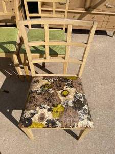 lot 132 image: Lot of 4 Vintage Green Re-Upholstered Kitchen Chairs