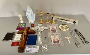 lot 141 image: Large Lot of Various Catholic Items-Rosary Crosses Statues and More