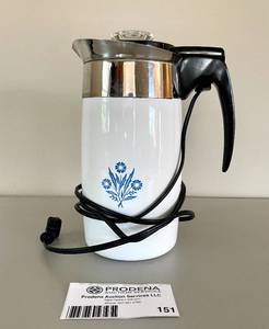 lot 151 image: Corning Wear Blue Flower Electric Coffee Pot