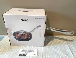 lot 178 image: Parini 8 Copper Non Stick Egg Poacher Pan