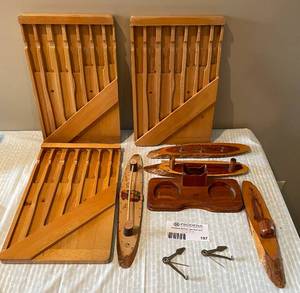 lot 197 image: Lot of Various Wooded Housewares
