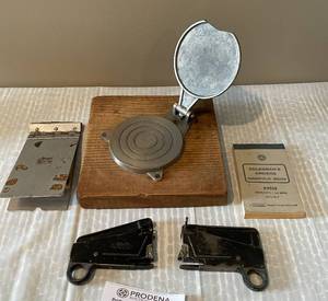 lot 222 image: Lot of Vintage Staplers and Office Supplies