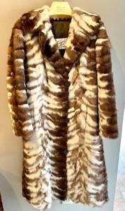 lot 225 image: Sorgatz Custom Made Womens Mink Fur Long Coat