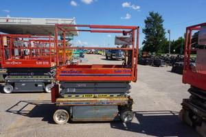 lot 6 image: 2011 Sky Jack Model SJIII 3219 Scissors Lift