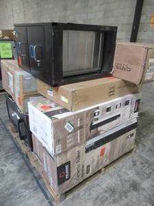lot 219 image: WHOLESALE MIXED PALLET OF MISCELLANEOUS SMALL APPLIANCES AND MORE