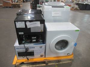 lot 223 image: WHOLESALE MIXED PALLET OF MISCELLANEOUS APPLIANCES IN NEED OF REPAIR - For PartsRestore
