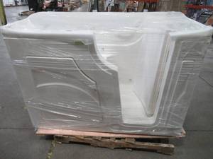 lot 309 image: Heath Smart MacBath Roosevelt 60 x 35 Walk in Whirlpool Bathtub with Faucet in White, Right Drain, WB-705-Right. UNTESTED.
