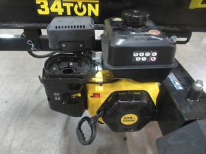lot 10 image: Champion Power Equipment 34 Ton 338cc Log Splitter 100425