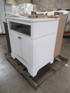 lot 324 image: WHOLESALE MIXED PALLET OF MISCELLANEOUS CABINETS