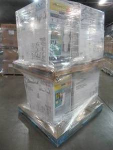 lot 55 image: WHOLESALE MIXED PALLET OF TOILET KITS