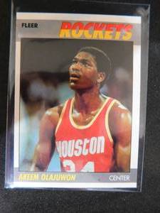 lot 7 image: 1987 Fleer Basketball Akeem Olajuwon #80
