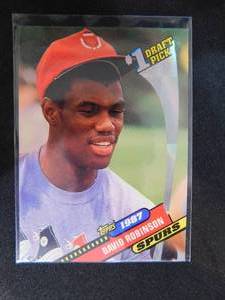 lot 14 image: 1992 Topps Archives David Robinson #7 1987 Draft Pick