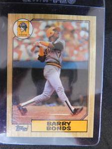 lot 66 image: 1987 Topps Barry Bonds Rookie Card #320