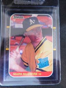 lot 69 image: 1987 Donruss Mark McGwire Rated Rookie Card #46