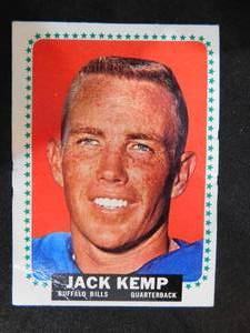 lot 148 image: 1964 Topps Jack Kemp #30 Buffalo Bills