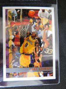 lot 186 image: 1997 Topps Kobe Bryant #171 2nd Year Card Los Angeles Lakers