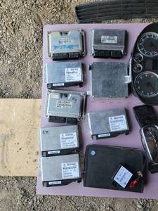 lot 24 image: AudiVW parts