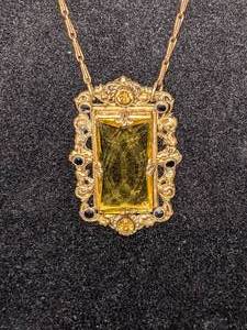 Vintage Cabochon Citrine Gold-Tone Pendant Necklace