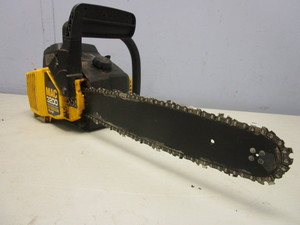 lot 203 image: MCCULLOCH 14 CHAINSAW