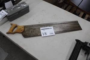 lot 18 image: Miter Hand Saw