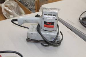 lot 25 image: Skil 409 Orbital Sander