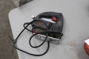 lot 44 image: Skil 4230 Jig Saw