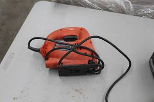 lot 41 image: Black & Decker JS515 34 Jig Saw
