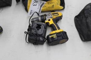lot 83 image: DeWalt DCD950 18V Cordless XRP 12 DrillDriverHammerdrill  with Battery, Charger