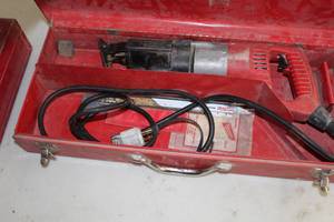 lot 102 image: Milwaukee Sawzall Reciprocating Saw Heavy Duty  with Metal Case
