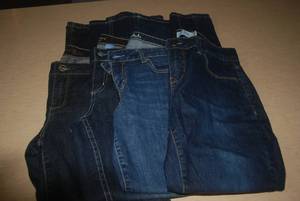 lot 16 image: 4 pair size 6 jeans...
