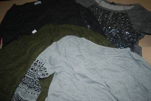 lot 19 image: 20 size xs tops...