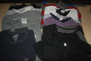 lot 45 image: 12 mens XL sweatshirts and long sle...