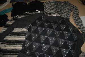 lot 59 image: 20 size Medium ladies shirtssweate...