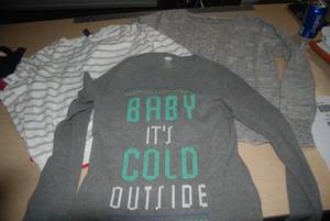 lot 83 image: 20 womens size Large tops...