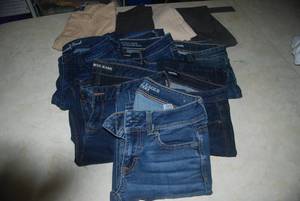 lot 118 image: 10 pair pants size 2...
