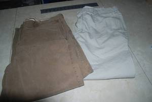 lot 133 image: 2 pair mens dress pants size 42x26...