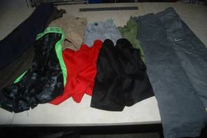 lot 148 image: Boys size 7 and 8, 6 pair of shorts...