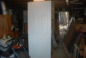 lot 7 image: Metal door 72x32...