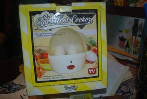 lot 16 image: The Eggcellent Cooke...
