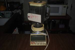 lot 37 image: Osterizer blender...