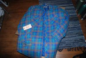 lot 68 image: 4 size 2x cozts...