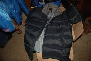 lot 70 image: XL coat and windbreaker...