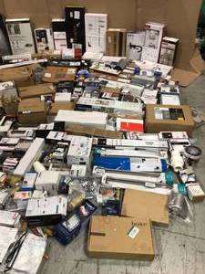 Huge Lot of Bathroom Items and Misc Various Sizes, Models, and Conditions Customer Returns See Pictures