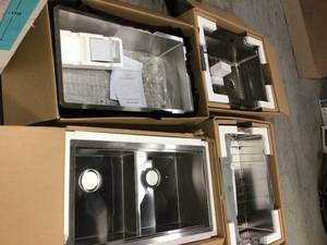 Lot of MixedAssorted Kitchen Sinks Various Models Conditions and Sizes Customer Returns See Pictures