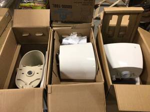 Lot of 3 Mixed Toilets Customer Returns See Pictures